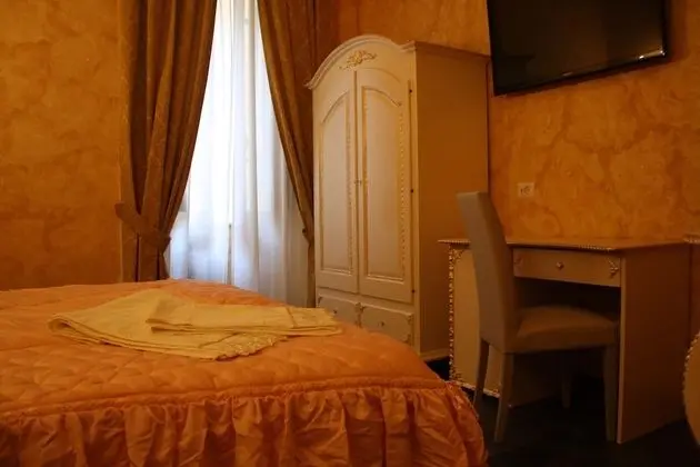 Junior Süit (Rosso / Beige)