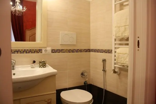 Junior Süit (Rosso / Beige)