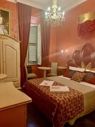 Junior Süit (Rosso / Beige)