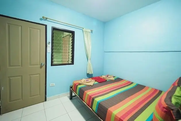 Standard Fan Room