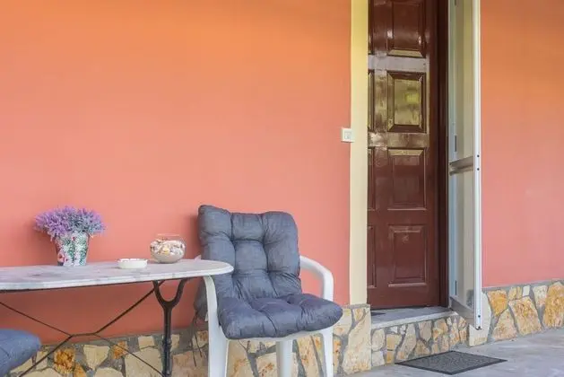 Ev, 2 Yatak Odası, Sigara İçilebilir, Veranda