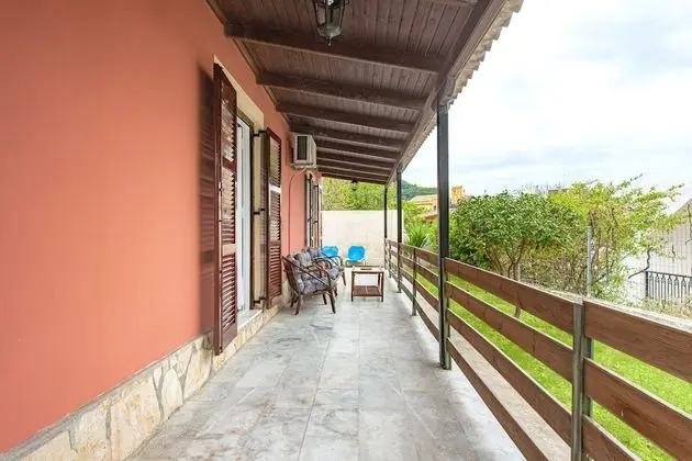 Ev, 2 Yatak Odası, Sigara İçilebilir, Veranda