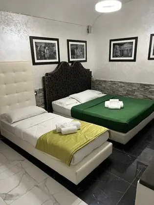 Deluxe Üç Kişilik Oda