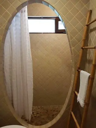 Deluxe Oda, 1 En Büyük (King) Boy Yatak