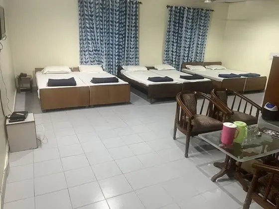 Club Oda, Birden Çok Yatak, Dağ Manzaralı