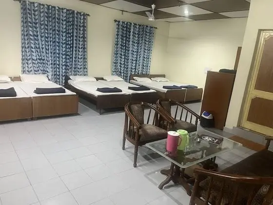 Club Oda, Birden Çok Yatak, Dağ Manzaralı