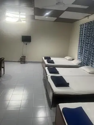 Club Oda, Birden Çok Yatak, Dağ Manzaralı