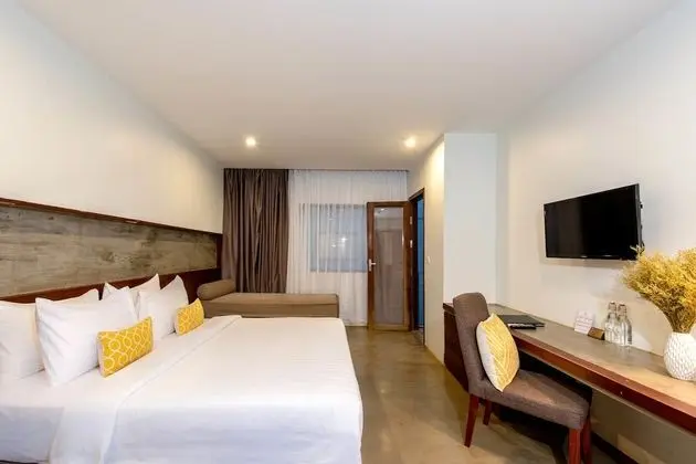 Deluxe Tek Büyük Yataklı Oda