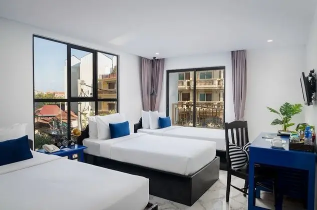 Triple Room 3 adults - Free Pick Up