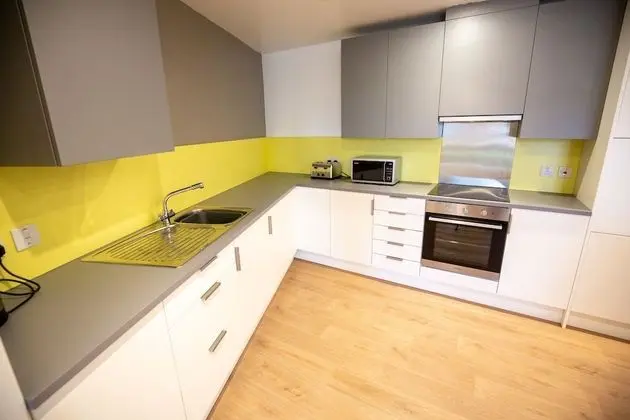 Oda, 1 Çift Kişilik Yatak