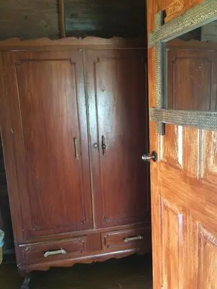 Üç Kişilik Oda