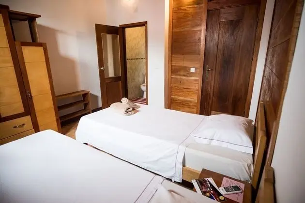 Comfort Tek Büyük veya İki Ayrı Yataklı Oda