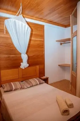 Comfort Tek Büyük Yataklı Oda