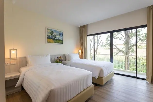 Standard Twin Room