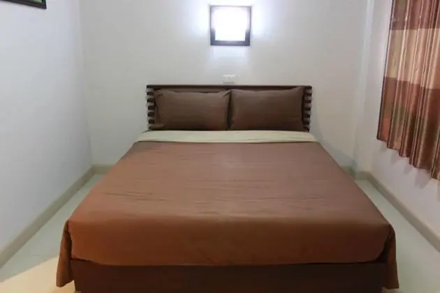 Double Bed