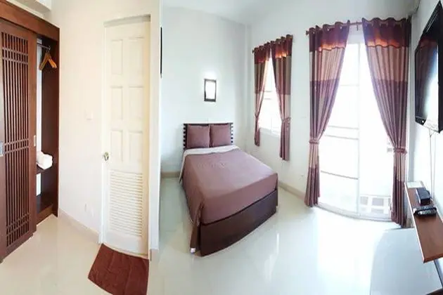 Double Bed
