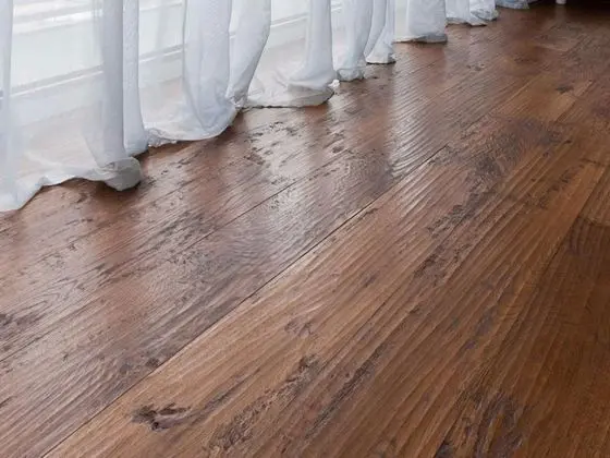 Tek Büyük Yataklı Oda, Ortak Banyo