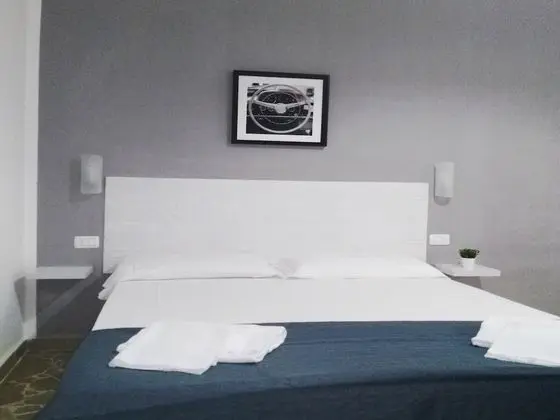 Economy Tek Büyük Yataklı Oda