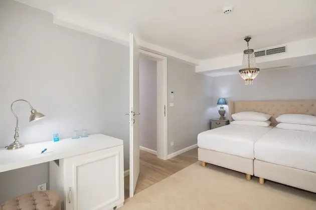 Deluxe Junior Suite Superior