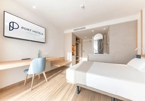 Üç Kişilik Oda, Teras (LT, 2 adults + 1 child)