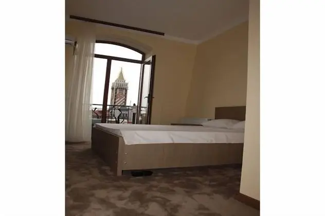 Standard Üç Kişilik Oda, Balkon