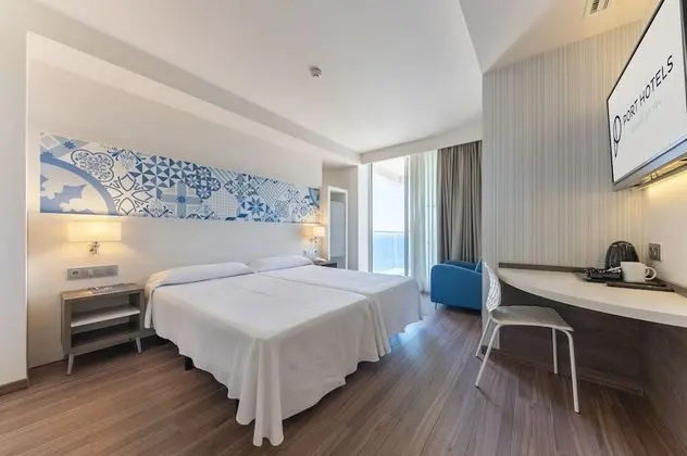Tek Büyük veya İki Ayrı Yataklı Oda