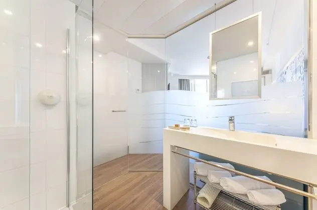 Üç Kişilik Oda (2 Adults + 1 Child)