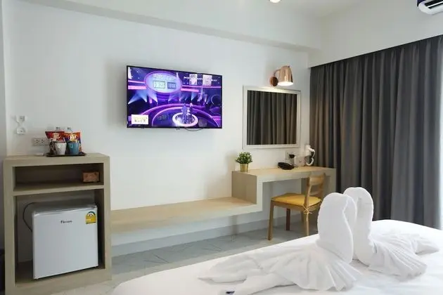 King Room with Balcony