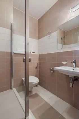 Standard Tek Büyük veya İki Ayrı Yataklı Oda