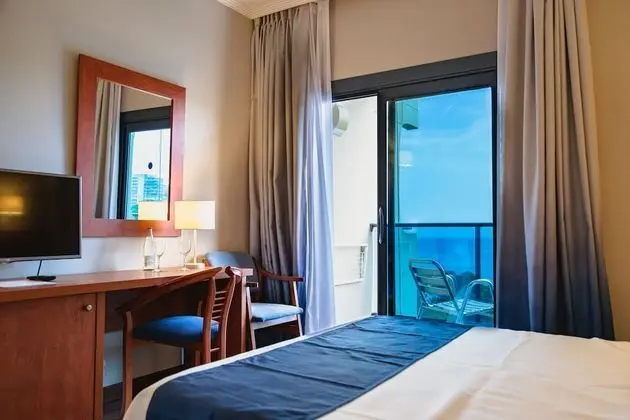 Tek Büyük Yataklı Oda, Deniz Manzaralı