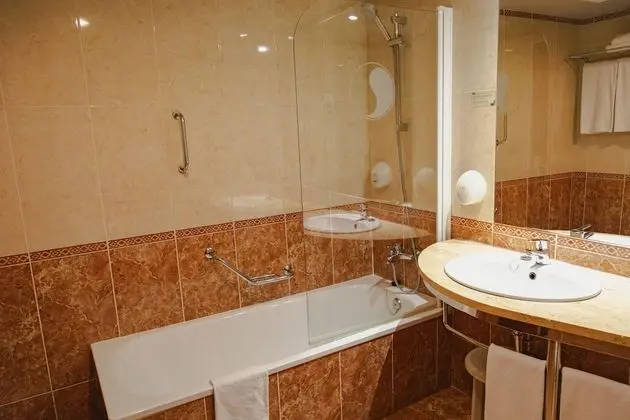 Tek Büyük Yataklı Oda, Deniz Manzaralı