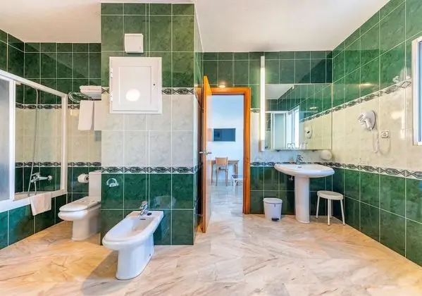 Apart Daire, 1 Yatak Odası, Balkon, Göl Manzaralı (3 Adults + 2 Children)