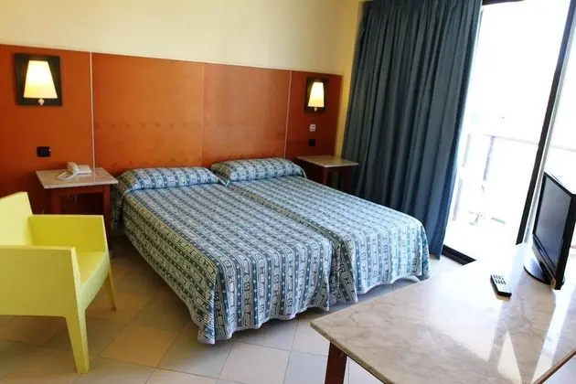 Economy Tek Büyük Yataklı Oda (2 Adults)