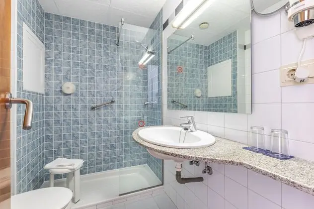 Economy Tek Büyük Yataklı Oda (2 Adults)