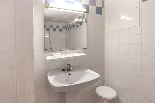 Economy Tek Büyük Yataklı Oda (2 Adults)