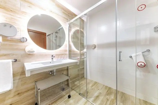 Üç Kişilik Oda (3 Adults)