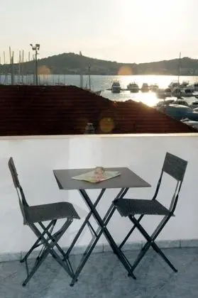 Stüdyo (Port - great loaction and free parkin)