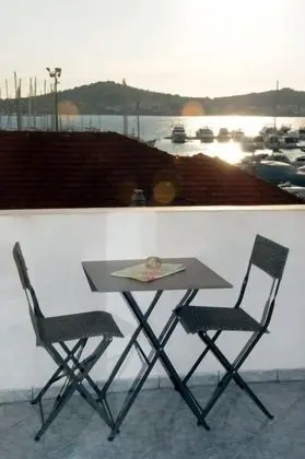 Stüdyo (Port - great loaction and free parkin)