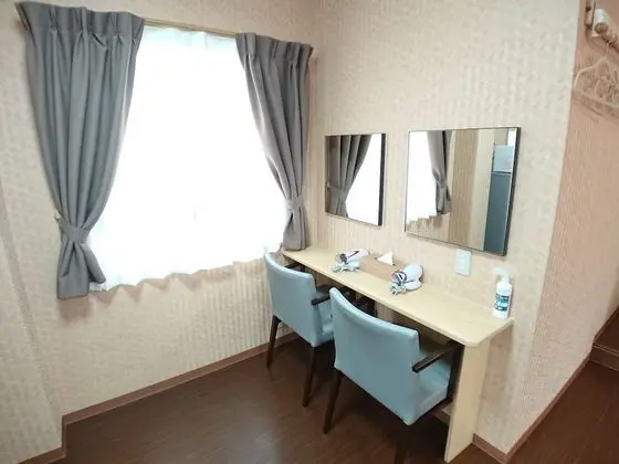 Oda, 2 Yatak Odası (2F)