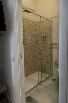 Classic Tek Büyük Yataklı Oda