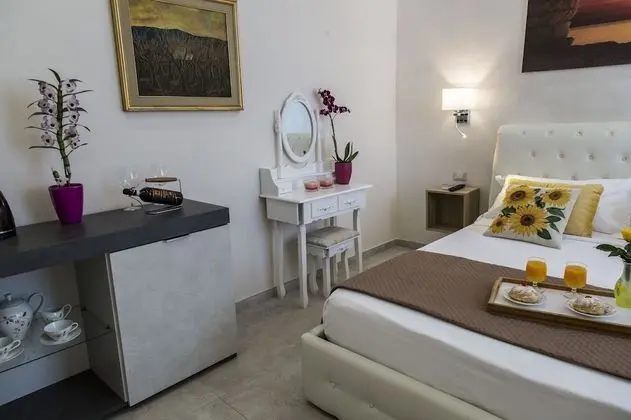 Comfort Tek Büyük Yataklı Oda