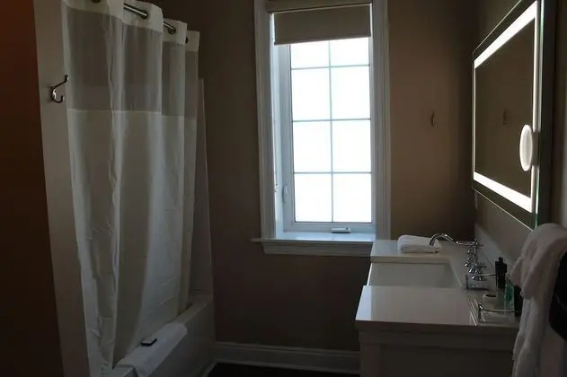 Standard Oda, 1 Büyük (Queen) Boy Yatak, Sigara İçilmez (Upper Floor)