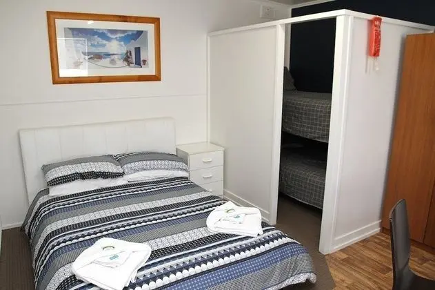 Family İki Ayrı Yataklı Oda (Ensuite)
