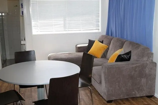 Family İki Ayrı Yataklı Oda (Ensuite)