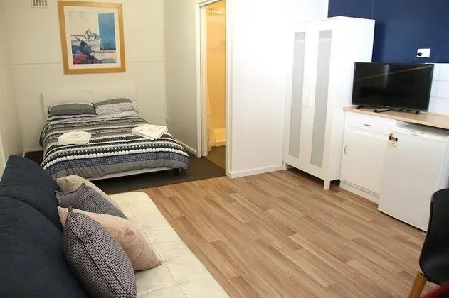 İki Ayrı Yataklı Oda (Ensuite)