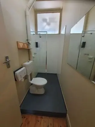 Standard Üç Kişilik Oda, Birden Çok Yatak, Sigara İçilmez, Banyolu/Duşlu