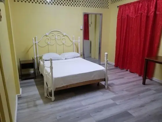 Keith Apartment