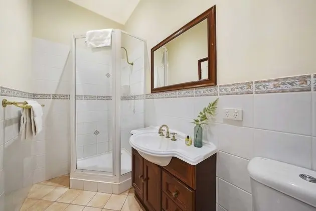 Standard Oda, Sigara İçilmez, Balkon (Batavia)