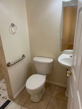 Ev