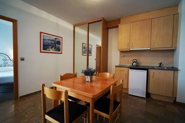 Apart Daire, 2 Yatak Odası, Teras, Marina Manzaralı